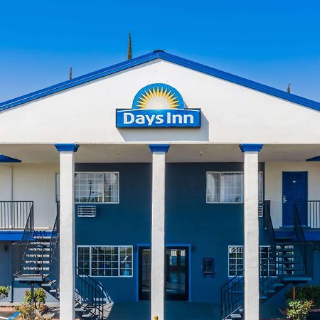 Days Inn By Wyndham Red Bluff Exterior photo