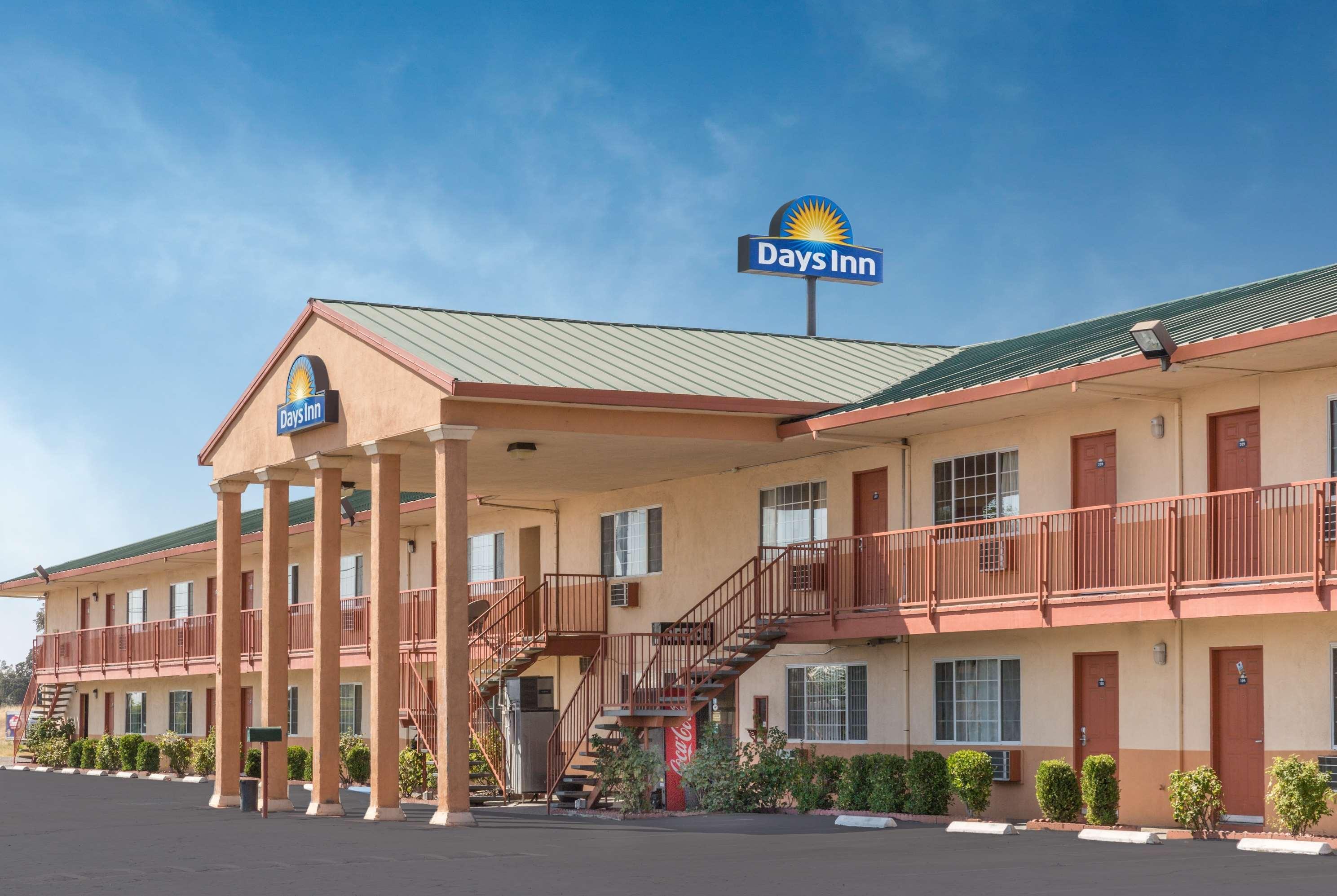 Days Inn By Wyndham Red Bluff Exterior photo