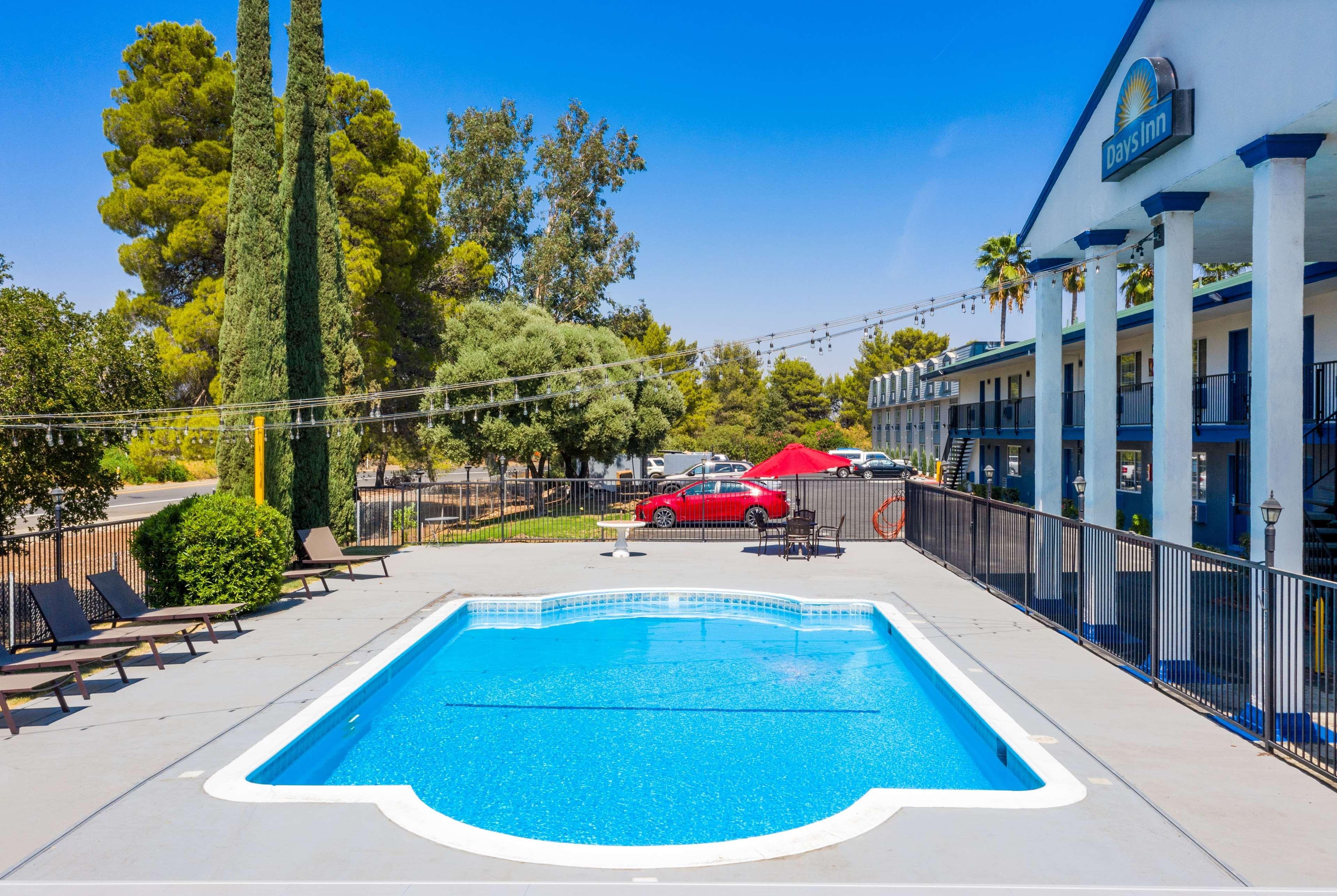 Days Inn By Wyndham Red Bluff Exterior photo